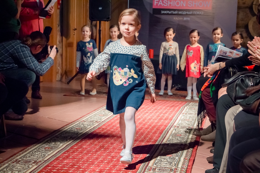 Первый Kremlin Fashion Show в Пушечном дворе. Подробнее - в наших материалах.