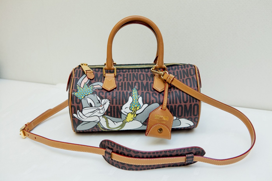 Сумка Moschino, 68 040 руб. (Moschino)