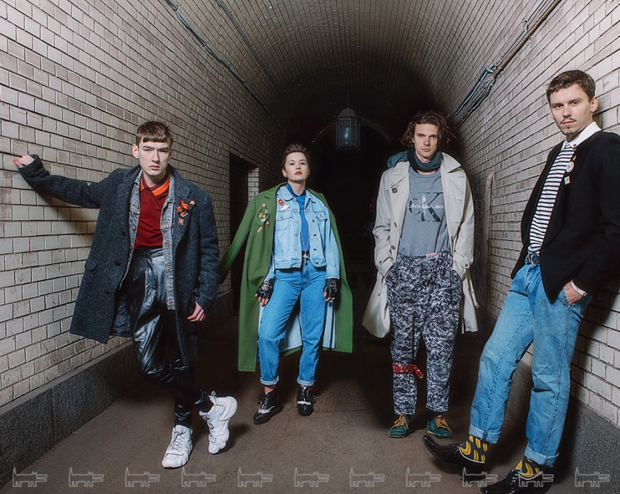 Кирилл Ерема. На Андрее: поло Lacoste (Lacoste), пальто Calvin Klein (Calvin Klein), кроссовки Аdidas x Opening Ceremony, кожаные брюки — подарок подруги, джинсовая