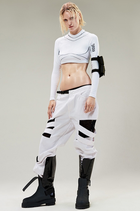 «Мокрая» укладка в лукбуке Darkdron, весна-лето 2016