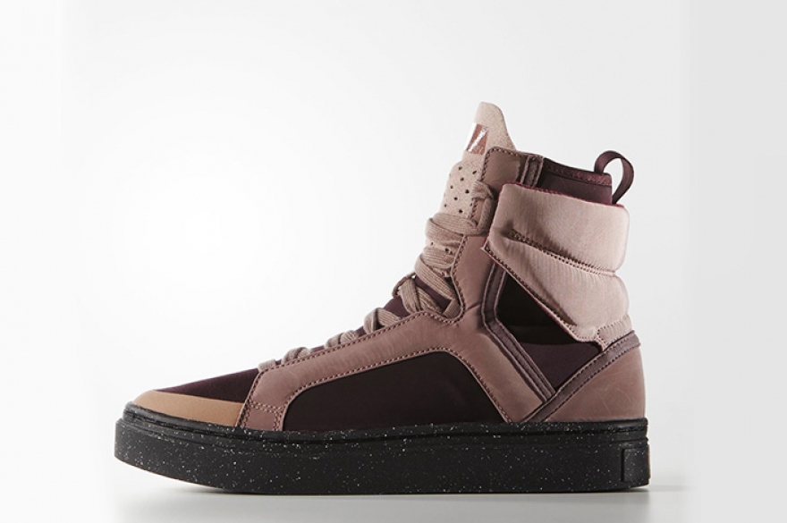 Stella McCartney x Adidas, 8 990 руб. (Adidas)