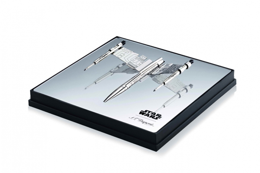 Ручка из лимитированной коллекции S.T.Dupont Star Wars, от 144 000 руб. (ДЛТ)