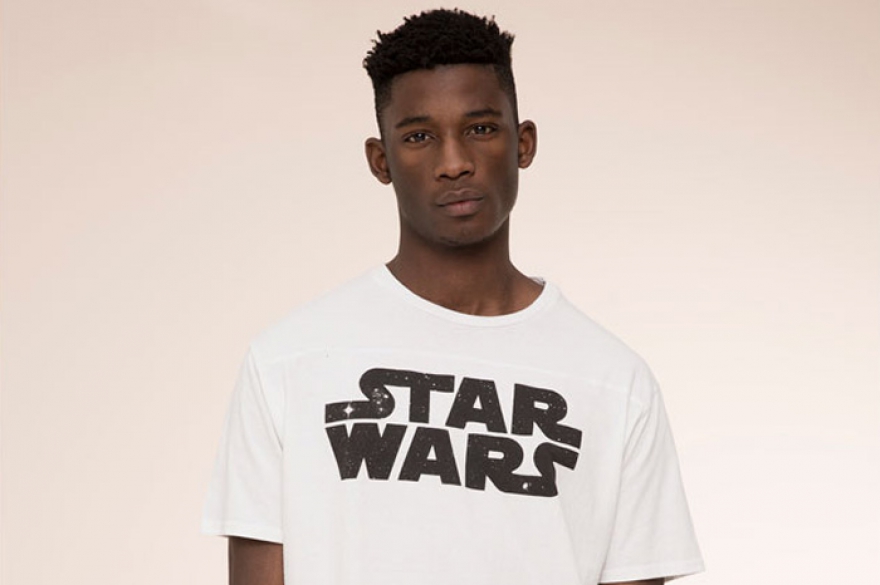 Футболка Pull & Bear, 1 299 руб. (Pull & Bear)