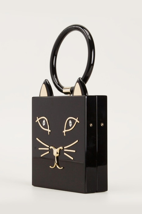 Сумка Charlotte Olympia, 60 000 руб.