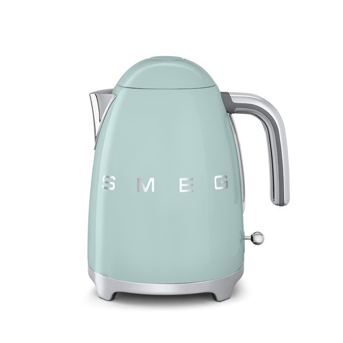 Чайник Smeg, 11 990 руб. (Smeg)