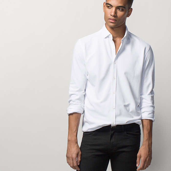 Рубашка Massimo Dutti, 2 490 руб. (Massimo Dutti)