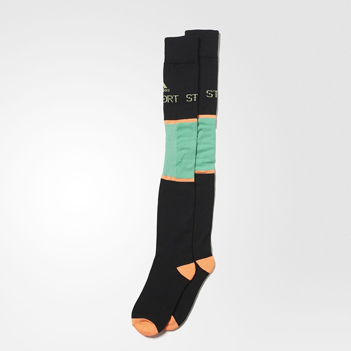 Спортивные гольфы Stella Sport, 890 руб. (Adidas)