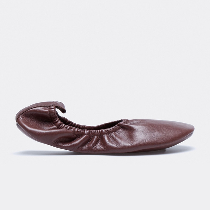 Балетки для дома Zara Home, 3 499 руб. (Zara Home)