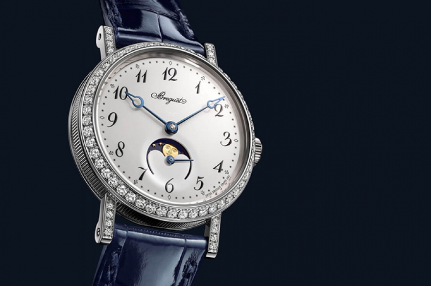 Classique Phase de Lune Dame 9088, Breguet Часы из белого золота абсолютно, классически женственны: одеты в белое золото и бриллианты, носят