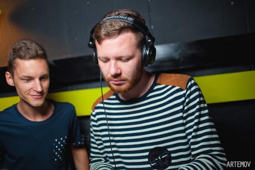 Enter (EWM) и Engelbrecht (Technopark)