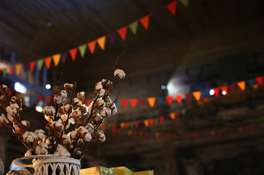 Spring charity market в Анненкирхе Заброшенная лютеранская церковь на два дня заполнят лавочки с изделиями лучших мастеров хэнд-мэйда. Здесь можно