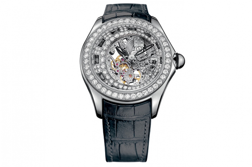 Bubble High Jewellery Skeleton, Corum Если глаза не ослепнут от блеска 173 крупных бриллиантов, оттененных двенадцатью черными сапфирами, то в центре