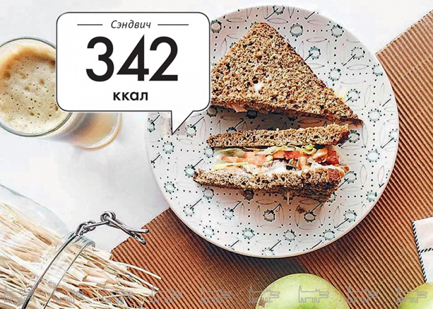 Сэндвич с бездрожжевым хлебом в кафе «Легко»
