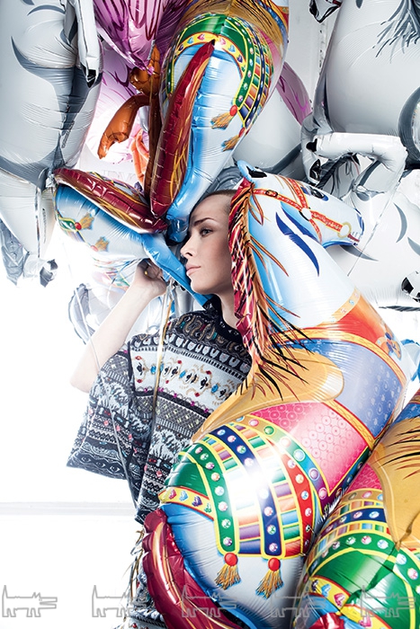 На Валерии топ Kenzo