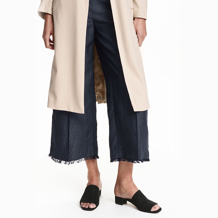 H&M, 2 499 руб. (H&M)