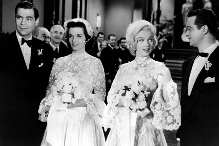 Джейн Рассел и Мэрилин Монро в фильме «Джентельмены предпочитают блондинок», 1953 год