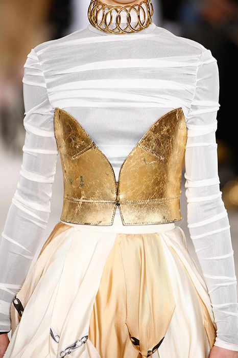 Корсет из коллекции Loewe, осень-зима 2016