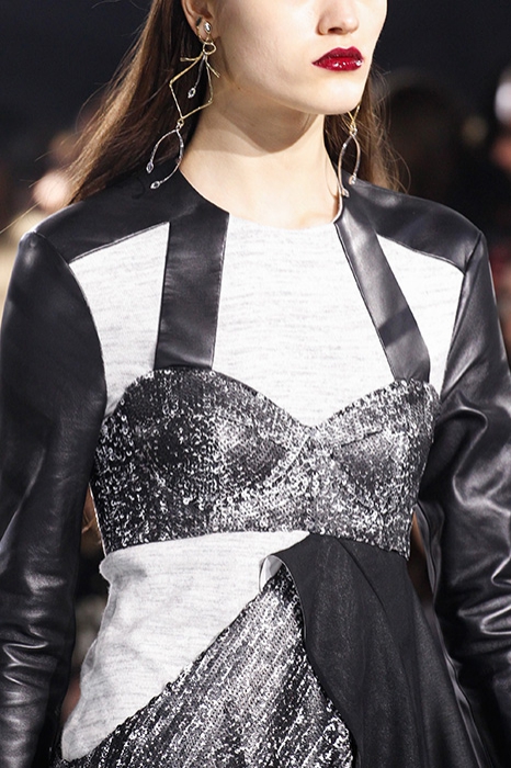 Топ из коллекции Louis Vuitton, осень-зима 2016