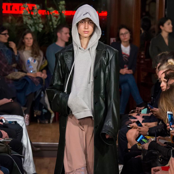 Коллекция Vetements, весна-лето 2016
