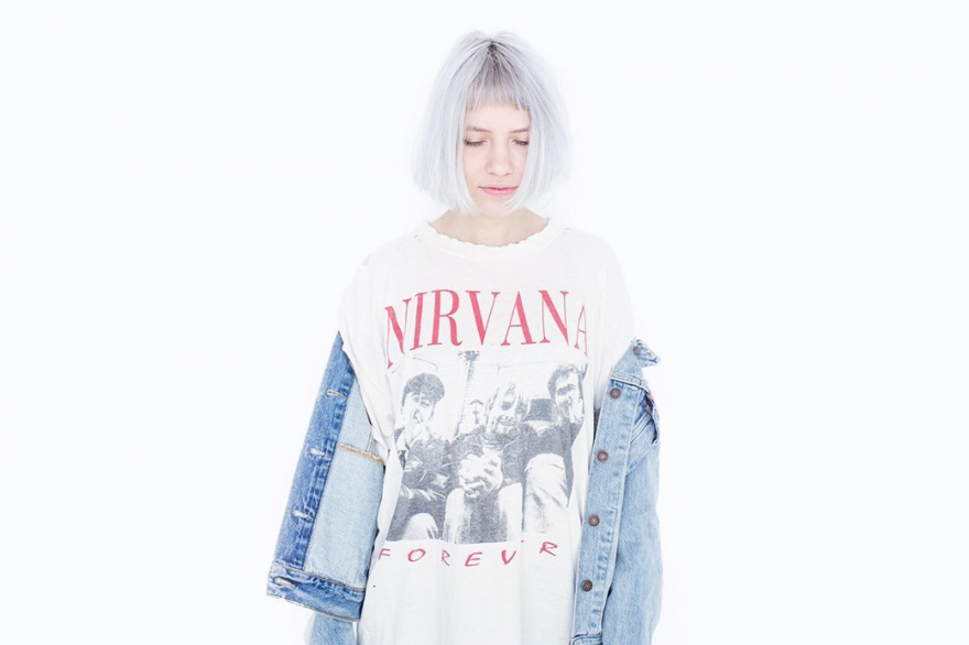 Пятница, 15 апреля Наконец Катя Шилоносова презентует дебютный альбом проекта NV, который вышел на американском лейбле Orange Milk Records. Пластинка