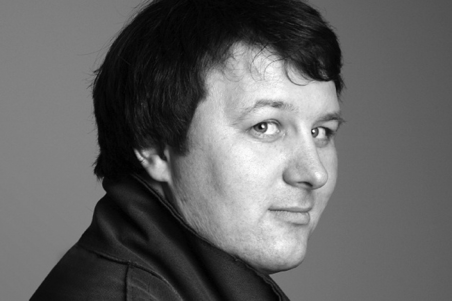 Пятница, 15 апреля В последний раз архитектор и главред издательства TATLIN Эдуард Кубенский приезжал в Казань на зимний книжный фестиваль в «Смене