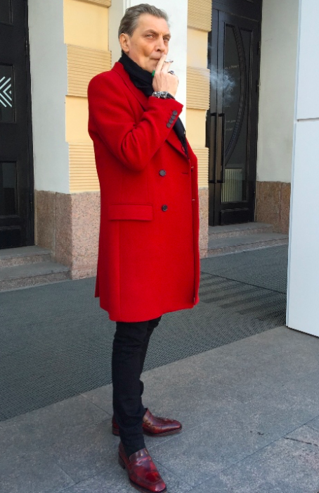 Александр Невзоров в пальто Dolce & Gabbana