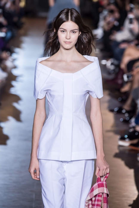 Stella McCartney, 44 000 руб. (nevsky 152 concept store)