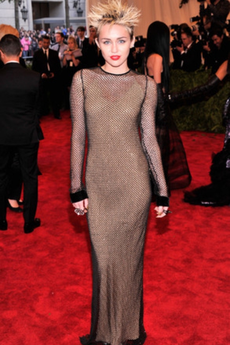 Майли Сайрус в Marc Jacobs, 2012 год