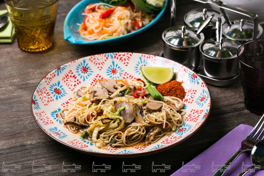 Яичная лапша с уткой