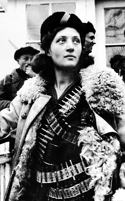 Аркадий Шайхет. Партизанка Ольга Мехеда Житомирская область,1944 год.