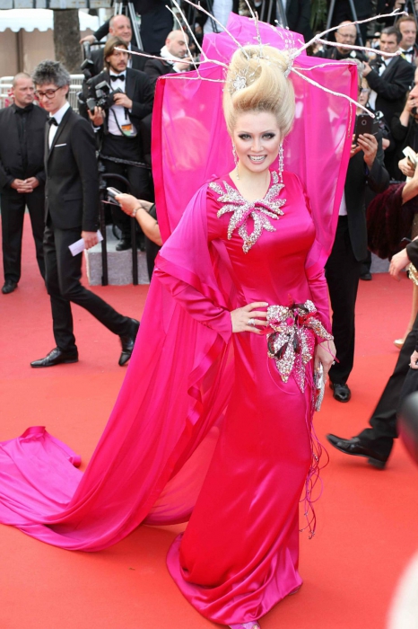 Лена Ленина