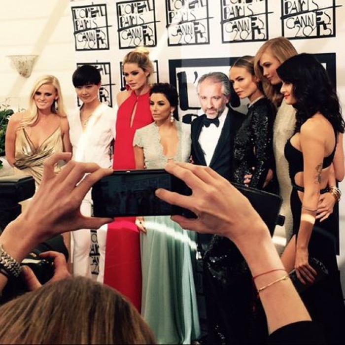 Лара Стоун, Даутцен Крус, Ева Лонгория, Стефан Лансьен, Наташа Поли, Карли Клосс, Изабели Фонтана