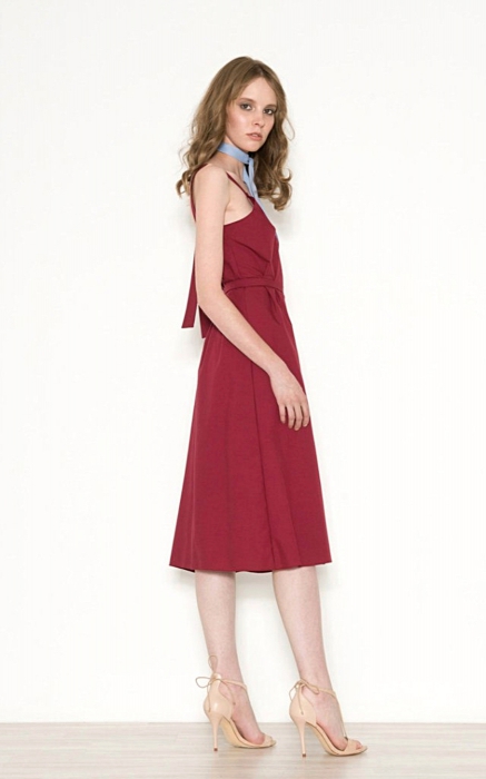 Farvel (бренд победительницы нашего проекта «Новые имена в дизайне 2016» Юлии Чулковой), около 5 400 руб. (заказать здесь)