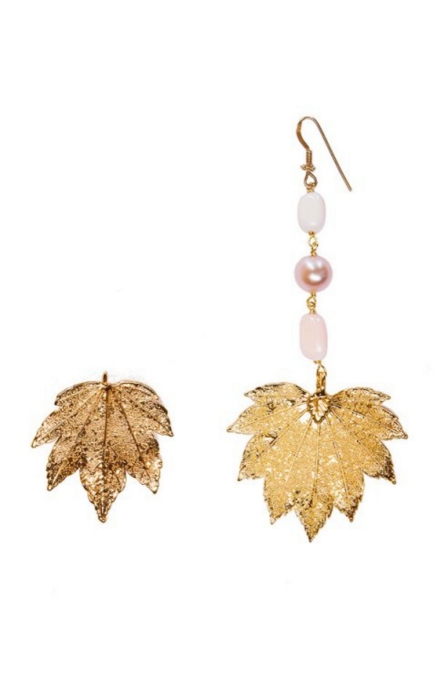 Серьги Rocca Florentina из настоящего кленового листа с гальваническим покрытием, 28 000 руб. (Very)