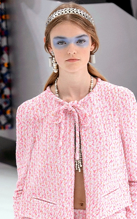Показ Chanel, весна-лето 2016