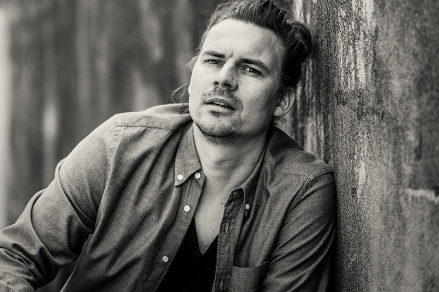 Воскресенье, 5 июня\ Лаборатория «Город Арт-подготовка» - событие театральное, но откроется концертом в жанре spoken beats, который придумал мастер