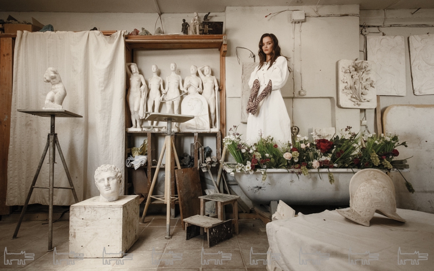 Платье Celine (ДЛТ), перчатки Dries Van Noten (DayNight)