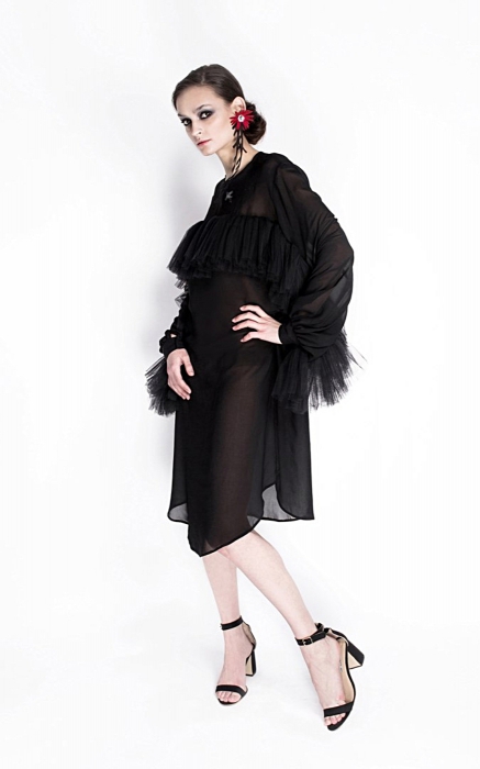 Платье So Number One, 13 000 руб. (So Number One)