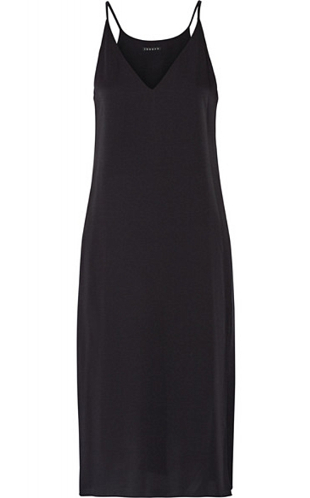 Платье Theory, 29 800 руб. (ДЛТ)