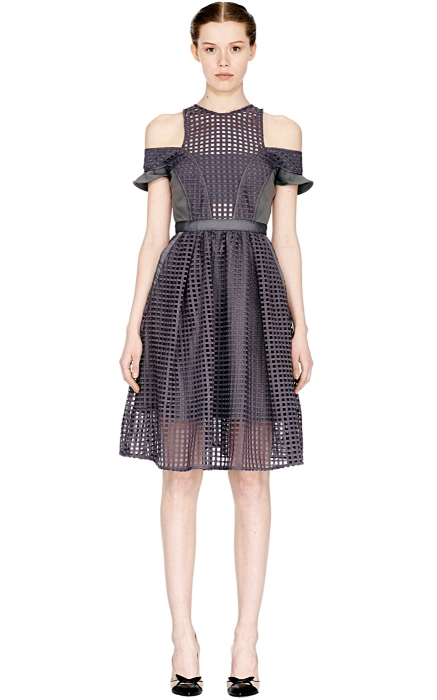 Платье Self-Portrait, 16 170 руб. (Au Pont Rouge)