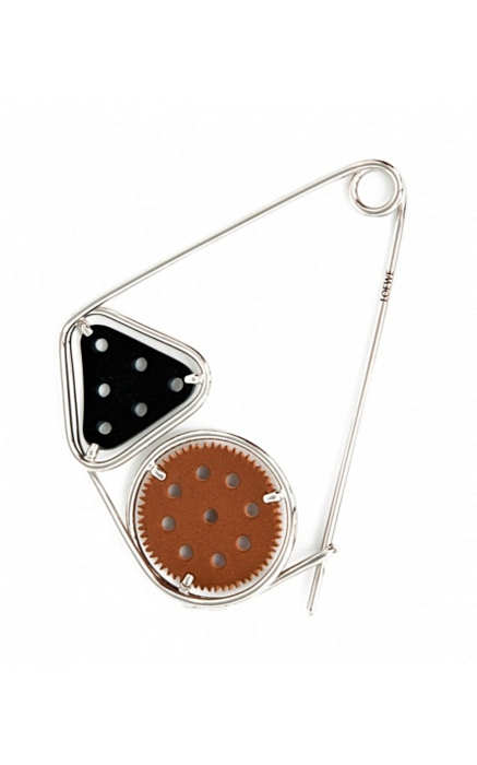 Брошка Loewe, 9 000 руб. (Babochka)