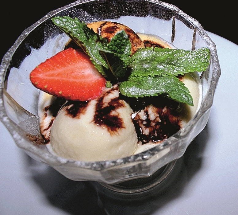 «Траттория» Сливочное ягодно-фруктовое мороженое Идея выдержанной классики здесь реализуется даже в десертах. Что нужно для приготовления