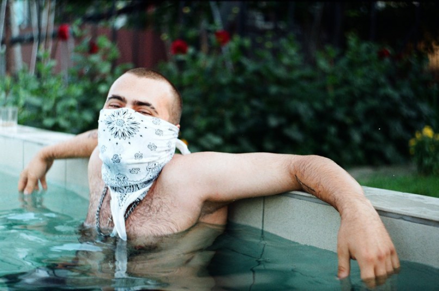 Пятница, 22 июля Завершаем рабочую неделю на вечеринке Summer of Haze. Полуанонимный житель Тамбова в рамках сольного проекта сочиняет дымчатый витч