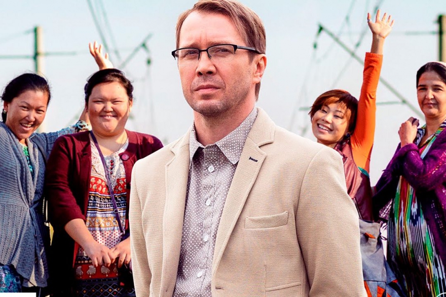 Среда, 3 августа В середине недели посмеемся над столкновением менталитетов в комедии «Норвег» с Евгением Мироновым в главной роли. По сюжету как снег