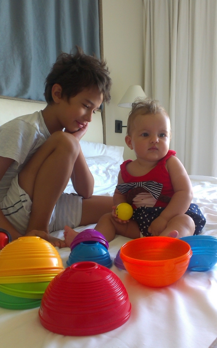 Даня Бутусов и внучка Вячеслава Бутусова Дивна