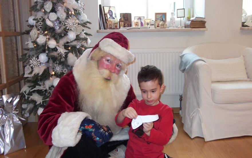 Даня Бутусов встречает Деда Морозова