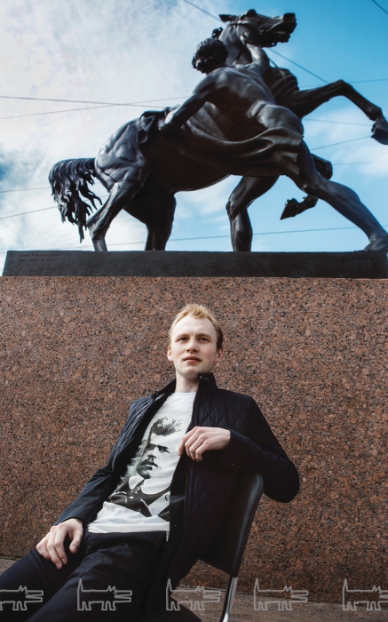 на николае аничкове: брюки и жилет ralph lauren, пиджак Moncler (все — ДЛТ)