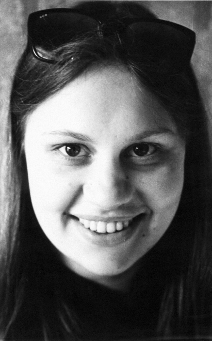 Мама Николая Алена Аничкова была художником- декоратором