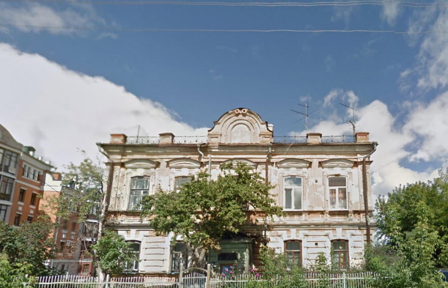 Я живу в центре Казани, у меня много значимых мест, например, люблю ходить по улице Нагорной, она сохранила свое начертание от еще до регулярной