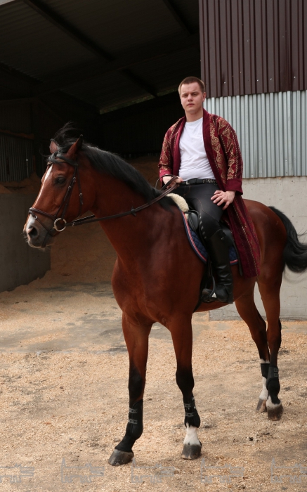 На Павле: халат Anastasia Dokuchaeva (Anastasia Dokuchaeva)